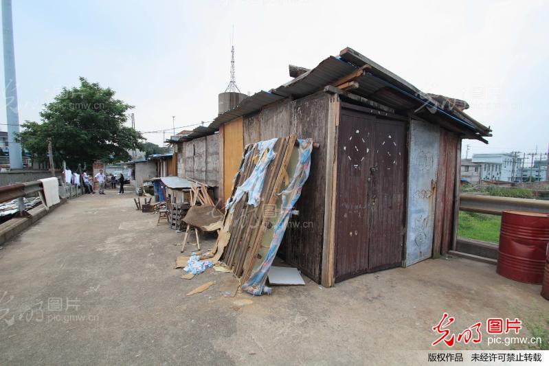 我是今年浙江绍兴的中考生,自己估分有650多,