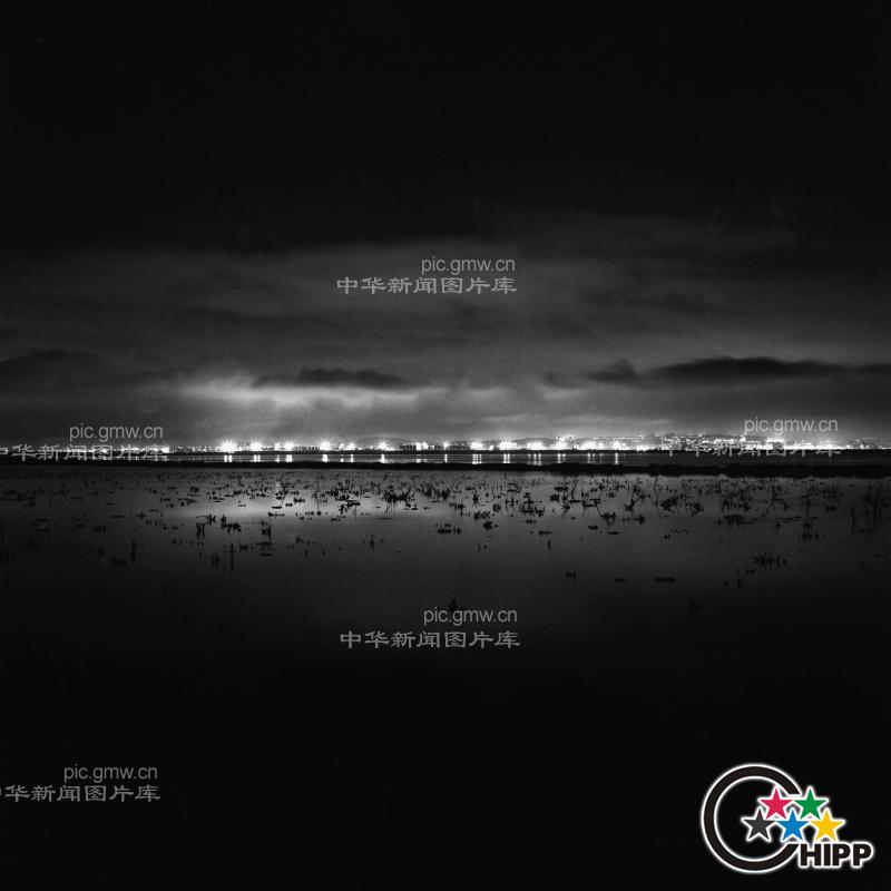 <em>黑光</em>black light_新闻--自然环境_ 中华新闻图片