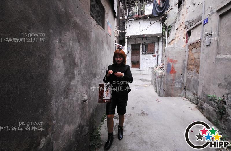 老城区<em>站街女</em>现象_谢琳_ 中华新闻图片库