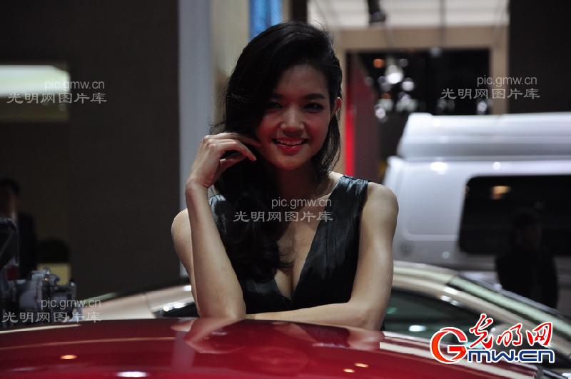 阿斯顿马丁3号车模图片