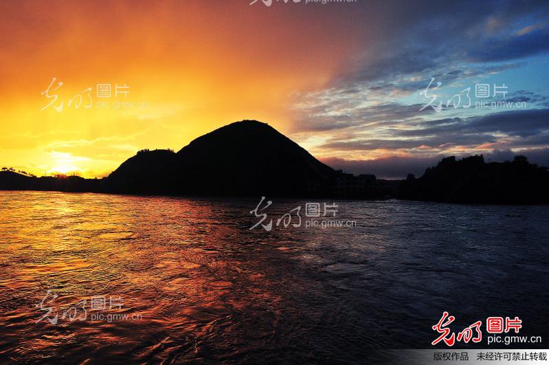 雨后血色信江河_新闻--自然环境