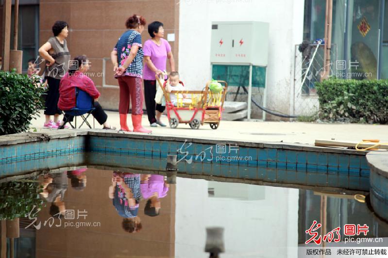 北京房山长阳镇碧桂园小区3300户群众生活正