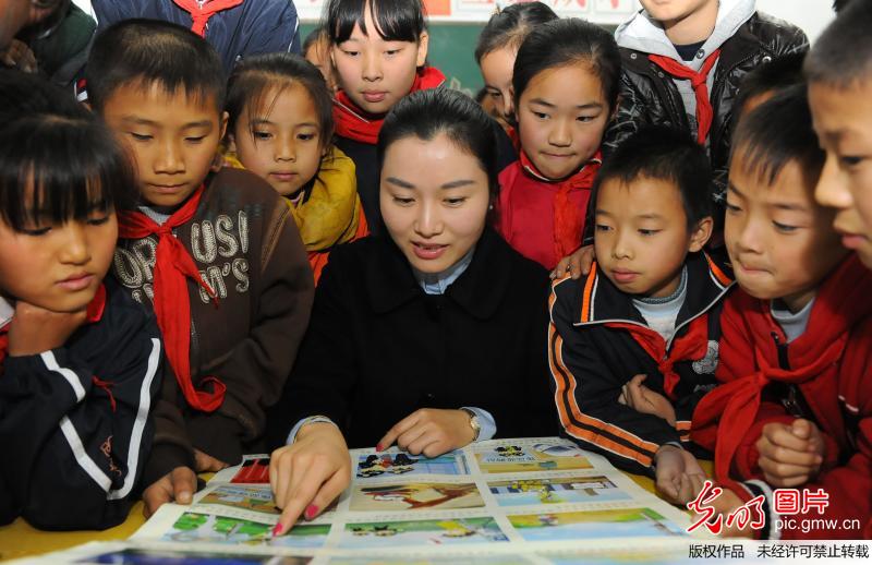 安徽滁州:农村冬季安全用电知识宣传进校园_新