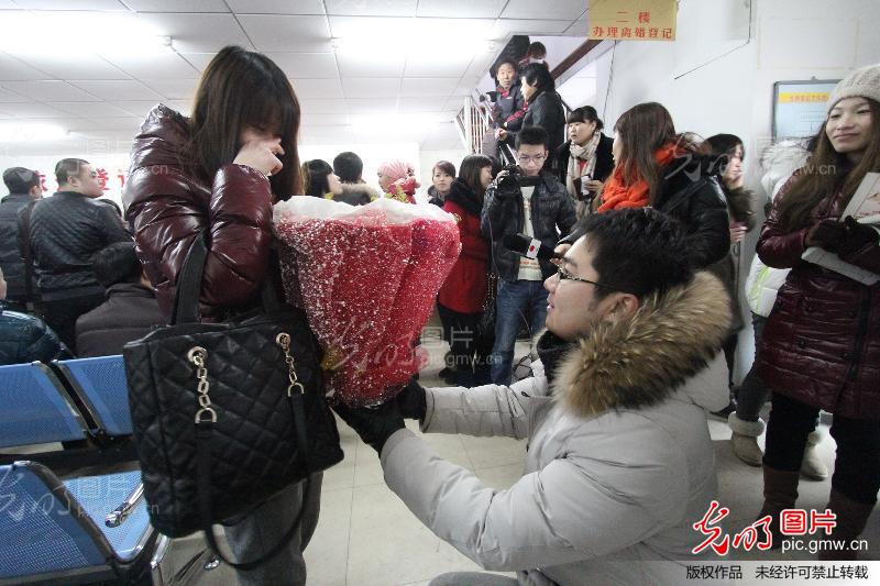 河北秦皇岛:爱你一生一世_新闻