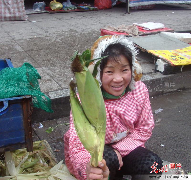 江西吉安现双胞胎玉米_李柳生