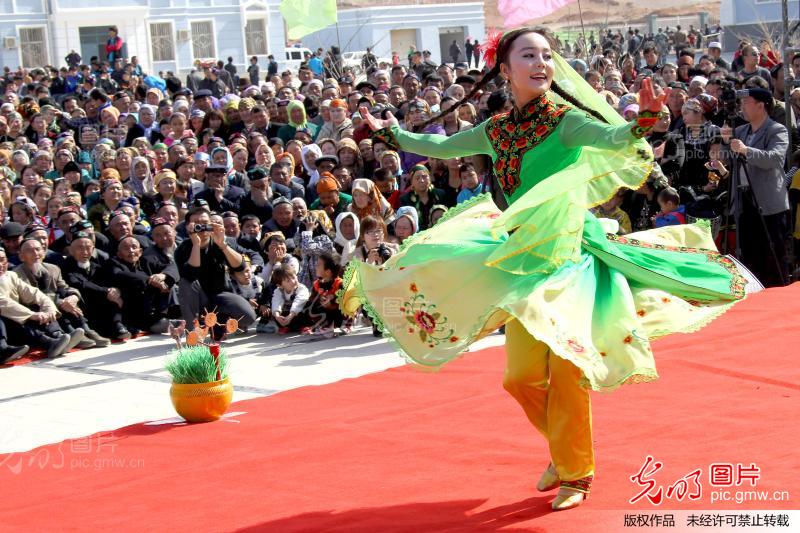 <em>舞蹈</em> <em>民族舞蹈</em>_民族<em>舞蹈</em>视频大全_<em>最炫民族风</em>