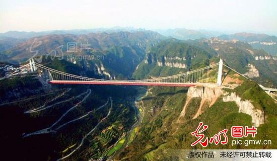 矮寨大桥无缘《致青春》 成《一次性爱上》主