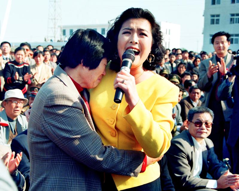 心声--歌唱家万山红与孔繁森妻子王庆芝_第三