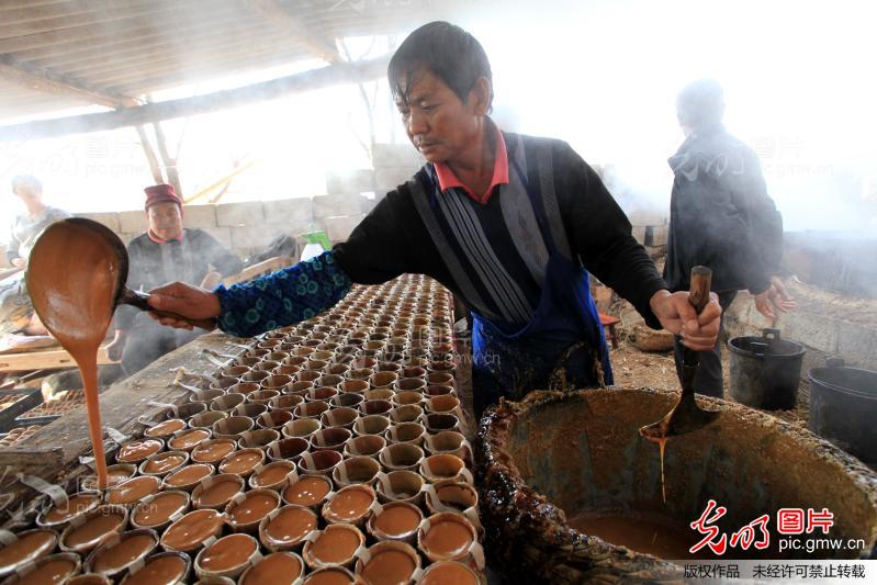 云南巧家小碗红糖制作--即将消逝的红糖传统工