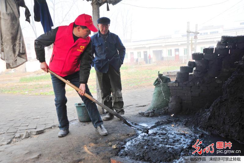汝南县小红帽暖红老人心_新闻