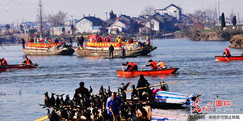 江苏海安举行第四届里下河捕鱼节_钱伟章