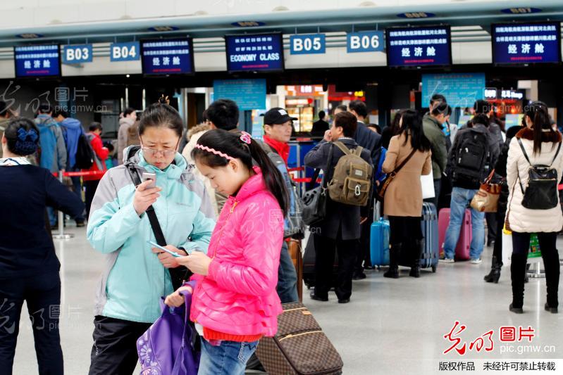 春节黄金周中国民航运输旅客769万人次 同比增