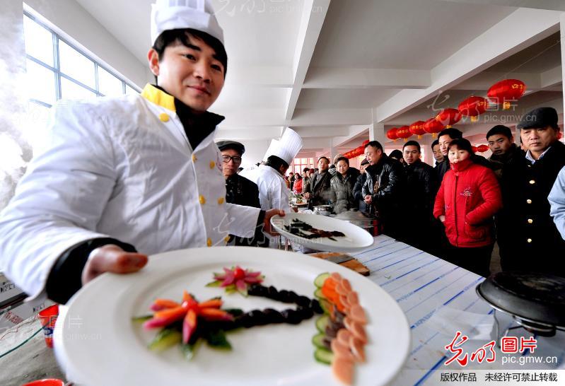 安徽滁州:美食大赛闹元宵_新闻