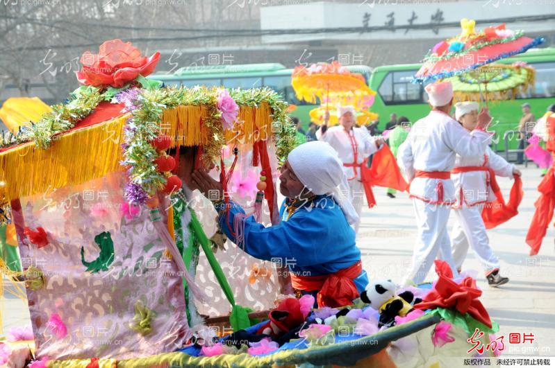 <em>真情姐妹</em>_新闻--社会_ 光明图片