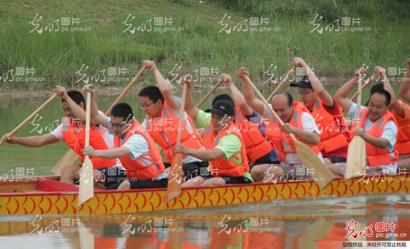 迎端午赛龙舟 20140601170128_8622.jpg