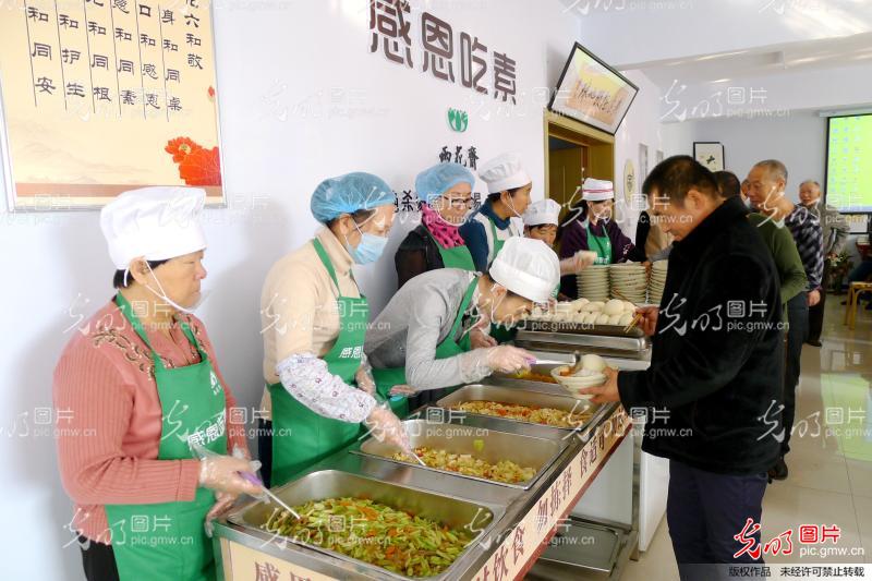 免费公益大食堂 20151007133819_3569.jpg