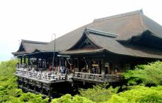约公元552年,佛教自中国经朝鲜传入日本,同时也带入了中国南北朝和图片