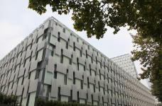 南京:鼓楼医院新大楼整体竣工 下半年投入使用