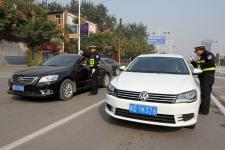 河北邯郸开展重污染天气车辆限行活动_新闻