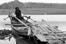 洞庭湖边摆渡老太--张<em>大妹</em>的故事_第四届百姓