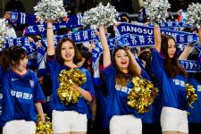 中超足球:江苏舜天建全国首支专业<em>女子</em>球迷别