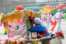 <em>真情姐妹</em>_新闻--社会_ 光明图片