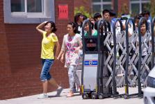 河南:高考报名人数六连降 今年仅65.4万人_新