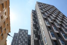 吉林街头现大写 L 形居民楼 路人戏称字母楼