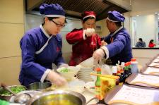 湖北十堰: 特色小吃大赛,百道佳肴大比拼_新