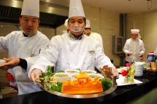 湖北十堰: 特色小吃大赛,百道佳肴大比拼_新