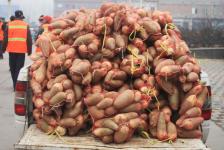 滑县萝卜哥爱心献给开封环卫工