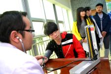 贵州锦屏有序开展2015年高考体检工作_新闻