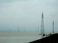 江苏金湖:汛期淮河入江水道高压电塔受淹_杨彬