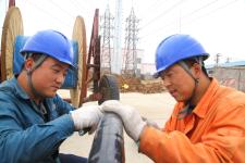 枣庄供电公司加快海川光伏发电配出线路施工进