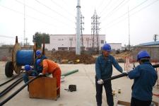 枣庄供电公司加快海川光伏发电配出线路施工进