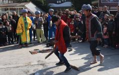 贵州铜仁:朵汝苗医药民族健康大产业_LYB220