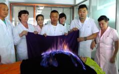 俄罗斯人组团黑龙江黑河学习体验中医火疗_邱