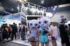 上海:淘宝办造物节 VR游戏奇葩网店云集_许康