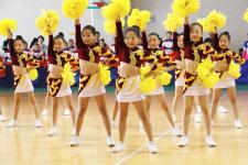 江苏淮安﹕举行中小学啦啦操比赛