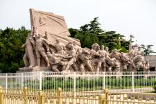 北京毛主席纪念堂落成近40年第三次维修 暂停