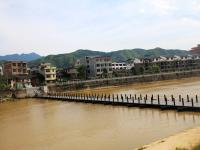 全国第一个红色圩场-江西遂川草林镇建起百米