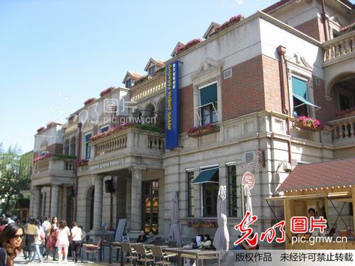 天津第五大道建筑风格各异_TAKILA