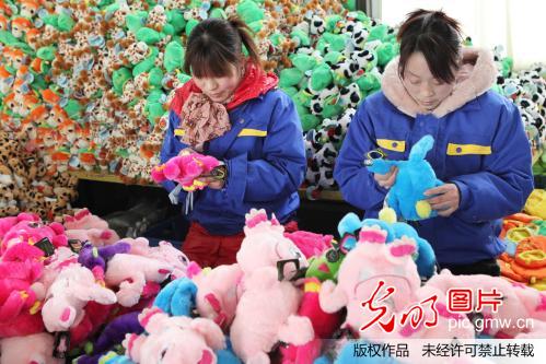 四川gdp终核_四川地图(2)