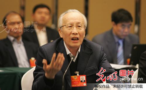 全国政协委员孙正聿呼吁创新教育_新闻--两会