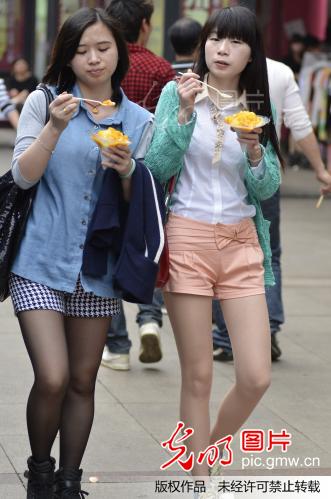 <em>郴州</em>春暖如夏 <em>美女</em>裙舞飞扬_贺茂峰_ 光明图片