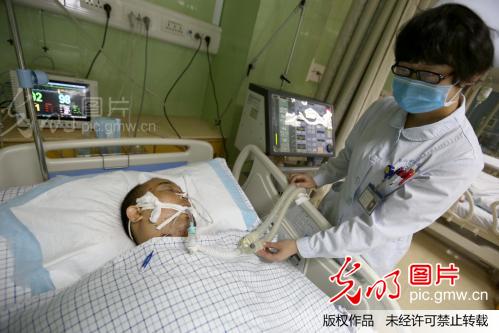 安徽歙县发生特大交通事故致5死2伤