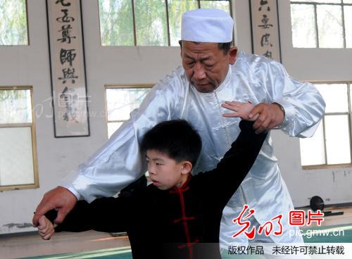 河北孟村八极拳故里传承焕生机_新闻