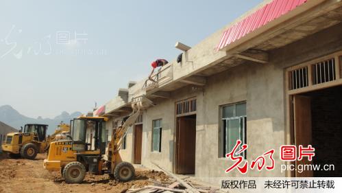 广西忻城县:易地扶贫搬迁受央视关注