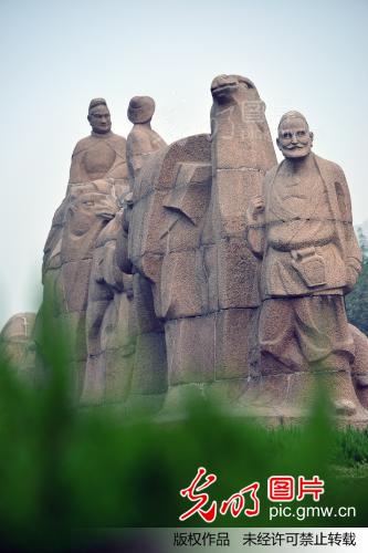西安丝绸之路雕塑_李春城