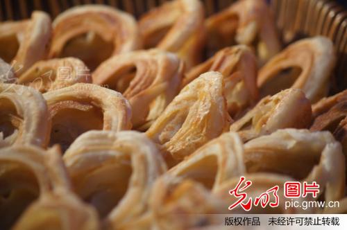 济南芙蓉街里的特色小吃_创意--食物_ 光明图片